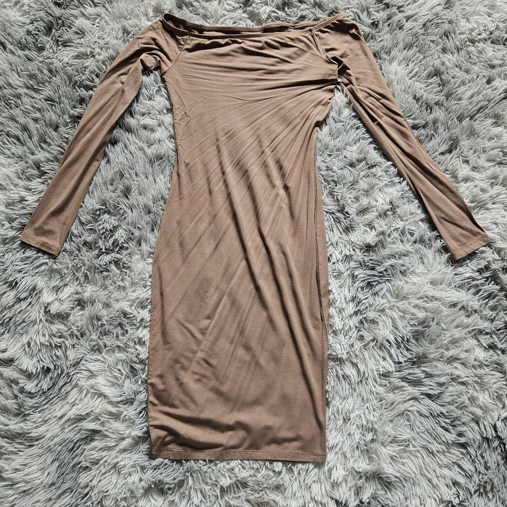 BodyCon DRESS - Picture 6 of 8